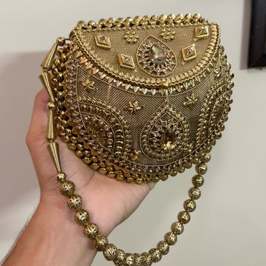 Antique Clutch M09