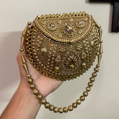 Antique Clutch M13