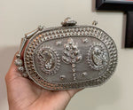 Antique Clutch M02