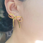 Short Snake Bow Earrings