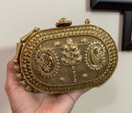 Antique Clutch M02